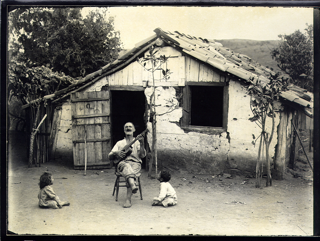 As Cantigas do Vovô, Rio Grande do Sul, 1900c.